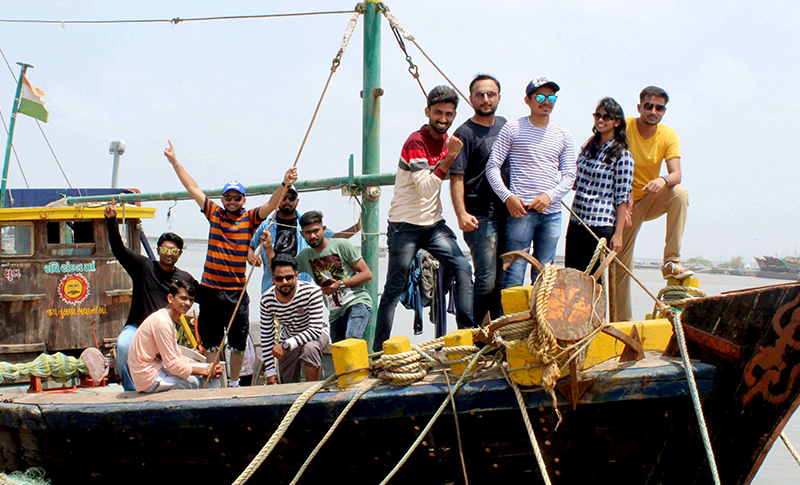 Old Diu - The Diu Fortress Ship Fun moments